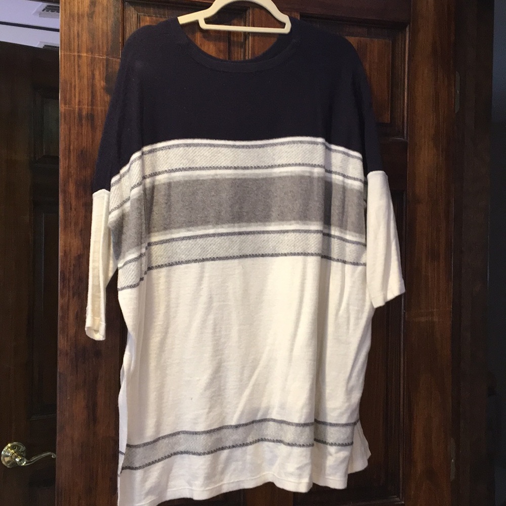 Loft tunic - Picture 2 of 3